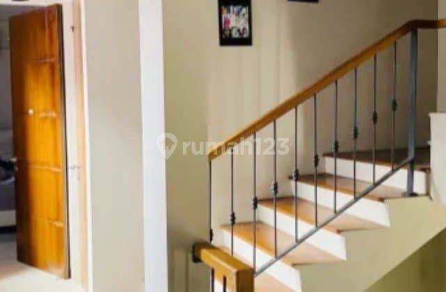 Dijual Rumah Pondok Indah Minimalis Bagus di Jalan 2 Mobil 2