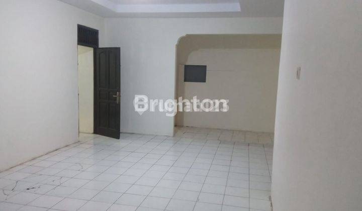 Rumah Besar Siap Huni Di Jakarta Timur 2