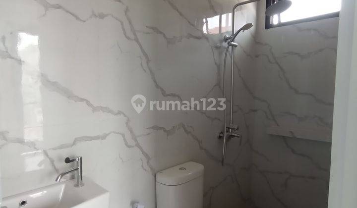 Rumah Semi Apartemen 2 Lantai di JIS Sunter Agung, Jakarta Utara 2