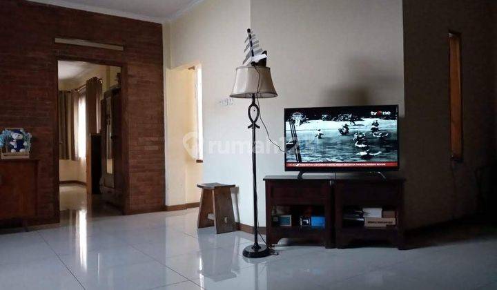 Rumah cocok buat guest house di Sayap Ciumbuluit 2