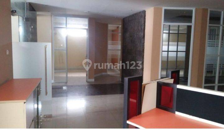 Dijual Gedung Komersial di puat kota  Bintaro 2