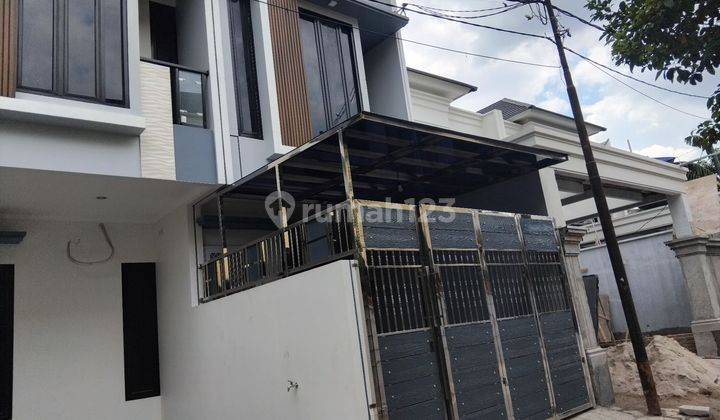 Rumah Akses Mobil Ada Carpot Area Kemayoran Jakarta Pusat 2