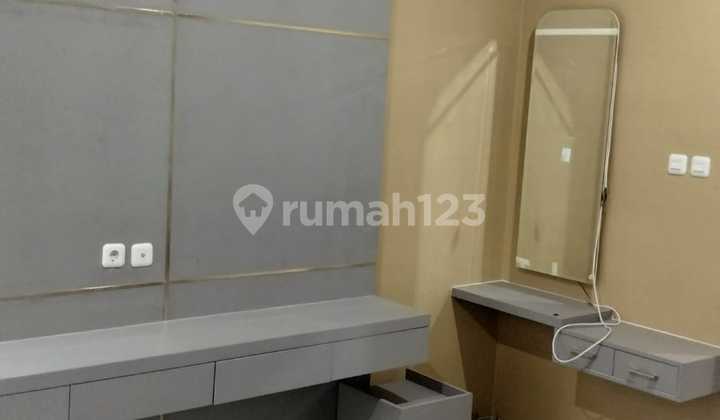 2-Storey House, 3 Bedrooms, 3 Bathrooms, Freehold, Carport, Mortgages Available, Percetakan Negara Area. 2-Storey House, 3 Bedrooms, 3 Bathrooms, Freehold, Carport, Mortgages Available, Percetakan Negara Area.