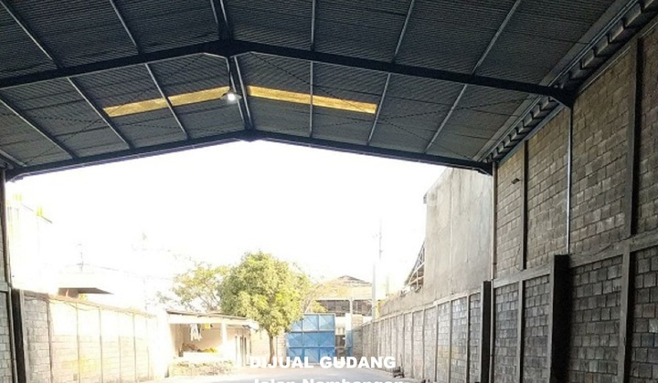 Jarang Ada !! Dijual Gudang di Jalan Nambangan - Surabaya