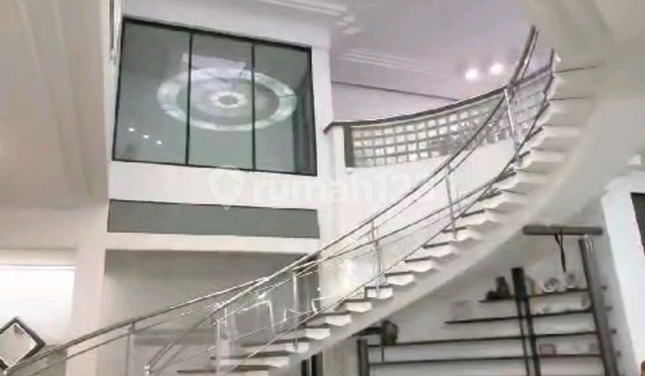 Cocok Cafe & Resto Raya Dharmahusada Indah Surabaya 2