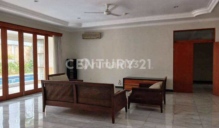 Rumah Mewah  Dalam Komplek Elit Di Cipete Jakarta Selatan S7488 2