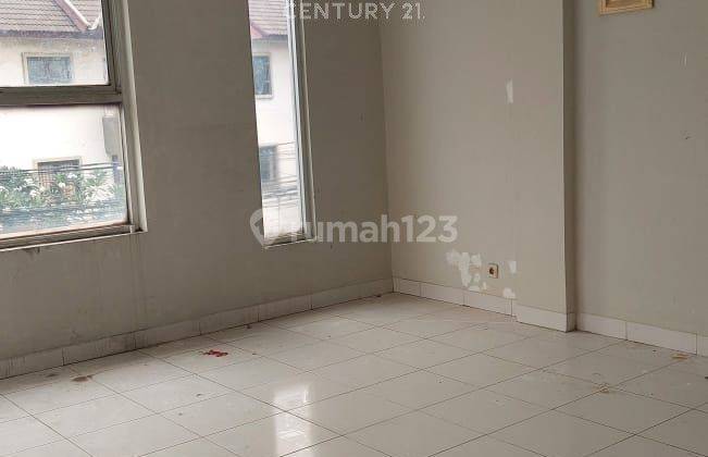 Ruang Kantor 3 Lantai Posisi Hoek Di Ciputat S8123 2