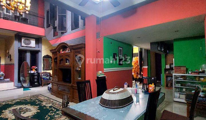 ruang makan dijual rumah lokasi strategis di