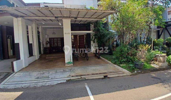 Dijual Rumah Bagus 2 Lantai Lokasi Di Grand Wisata 1