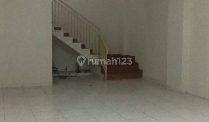 disewakan ruko bagus 3 lantai lokasi klender jakarta timur 2