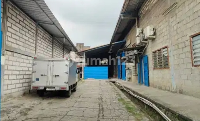 For Sale Strategic Garment Factory in Karawaci Tangerang