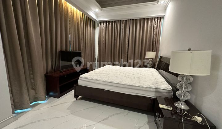 Sewa Penthouse 4BR Kemang Village Jaksel 