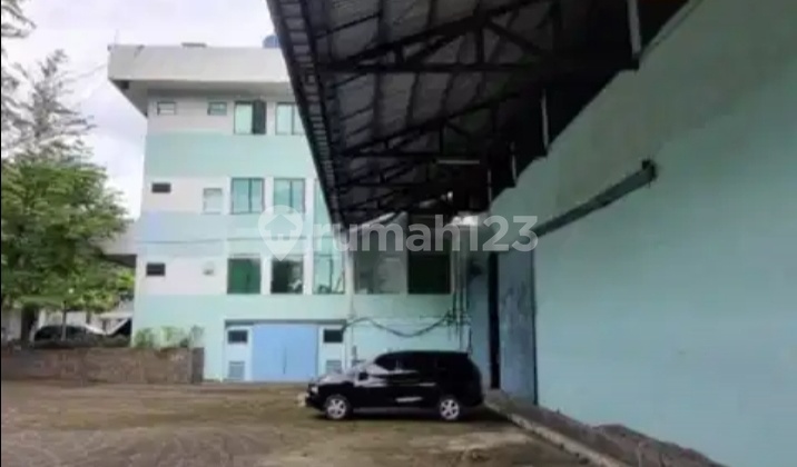 For Sale 3-Story Ex-Factory Warehouse For Sale 3-Story Ex-Factory Warehouse