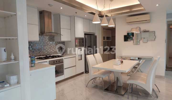 Disewakan Apartemen di Kemang Village 