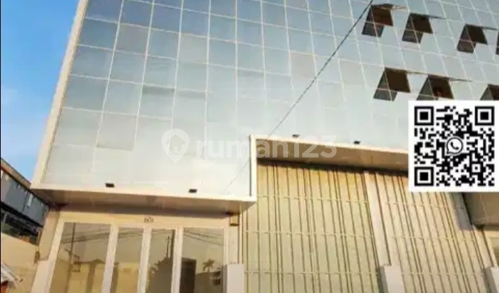 Dijual Gudang Strategis Akses Container 40 ft Ada Lift Barang Dijual Gudang Strategis Akses Container 40 ft Ada Lift Barang