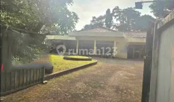 Dijual Rumah Hitung Tanah di Jl. Raya Pajajaran Bogor