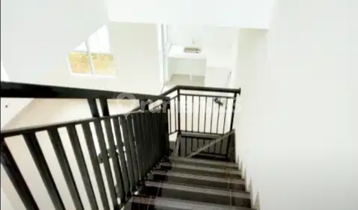 Rumah Baru Dalam Cluster Dijual 