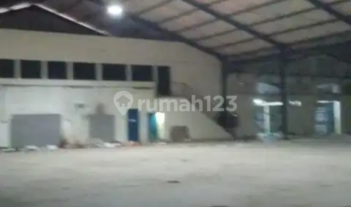 Disewakan Gudang di Jl. Narogong Raya KM 17 Disewakan Gudang di Jl. Narogong Raya KM 17