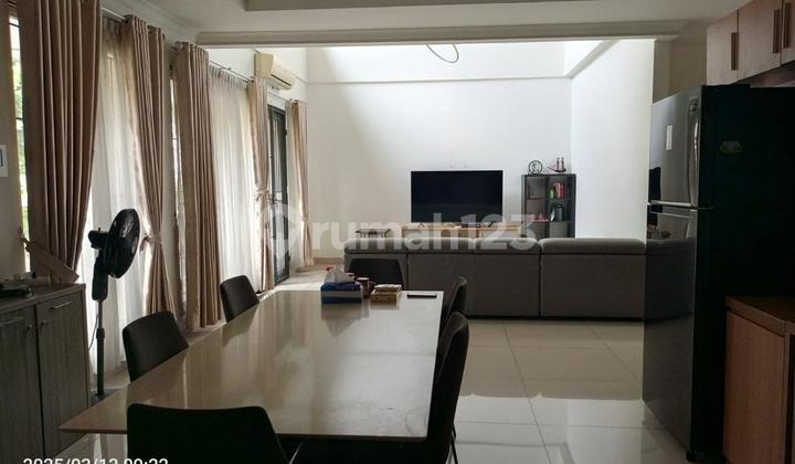 Di Jual Murah Rumah Mewah Full Furnished di Cluster Emerald Mansion di lippo cikarang