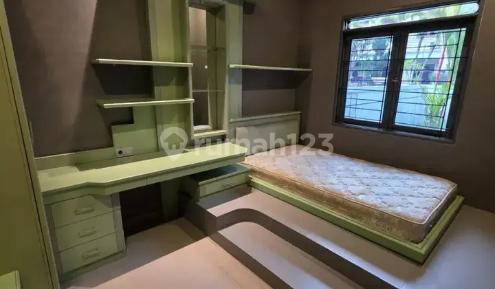 Dijual Rumah Semi Furnish Lokasi di Mekar Wangi Bandung 2