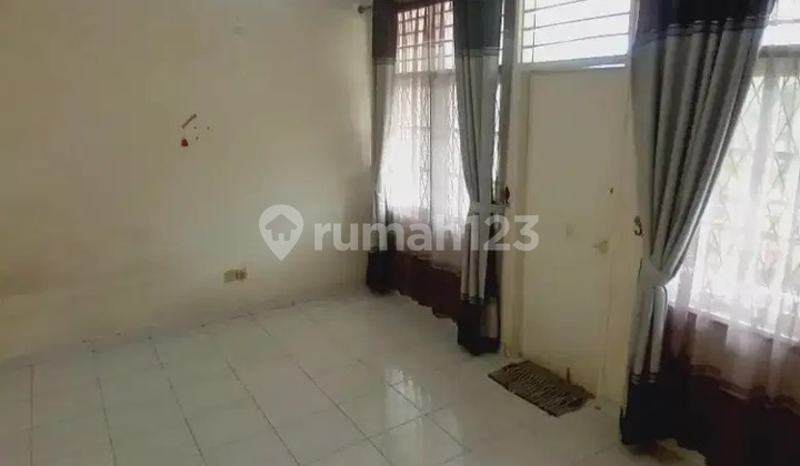For Sale and For Rent House in Meadow Green Lippo Cikarang 2