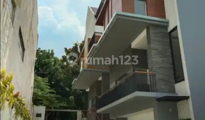 Dijual Rumah Mewah Modern di Jakarta Selatan 1