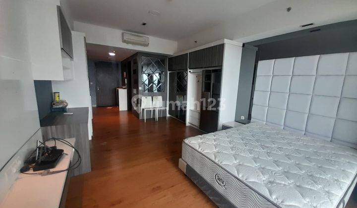 Di Sewakan Apartemen bagus  kemang village full furnished 1 br 2