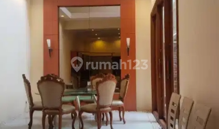 Dijual Rumah Modern Klasik di Bukit Gading Mediterania Kelapa Gading 2