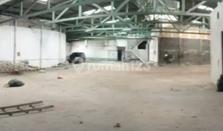 Dijual Gudang di Pinggir Jalan Raya Daan Mogot, Lokasi Dekat Pintu Tol