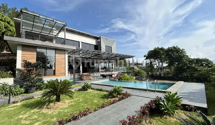Di Juala Villa Mewah Full Furnished di Cisarua Bogor Di Juala Villa Mewah Full Furnished di Cisarua Bogor