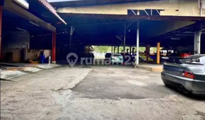 Dijual Tanah Komersial di Jalan Pramuka 