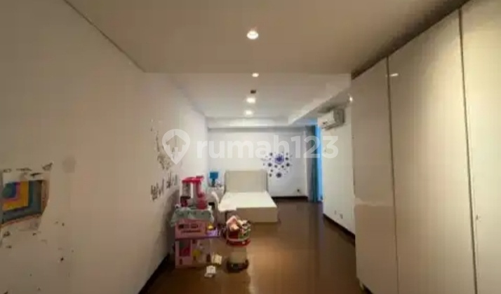 Dijual Penthouse Royale Springhill Kemayoran Jakpus 2
