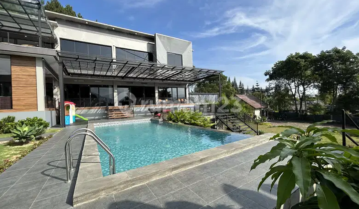 Di Juala Villa Mewah Full Furnished di Cisarua Bogor Di Juala Villa Mewah Full Furnished di Cisarua Bogor