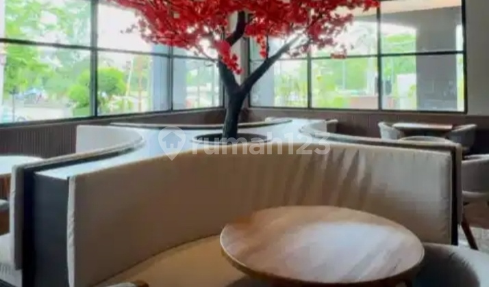 Dijual Ruko Gandeng 3 Hoek PIK Full Renov Semi Furnish