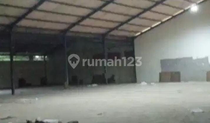 Disewakan Gudang di Jl. Narogong Raya KM 17 Disewakan Gudang di Jl. Narogong Raya KM 17