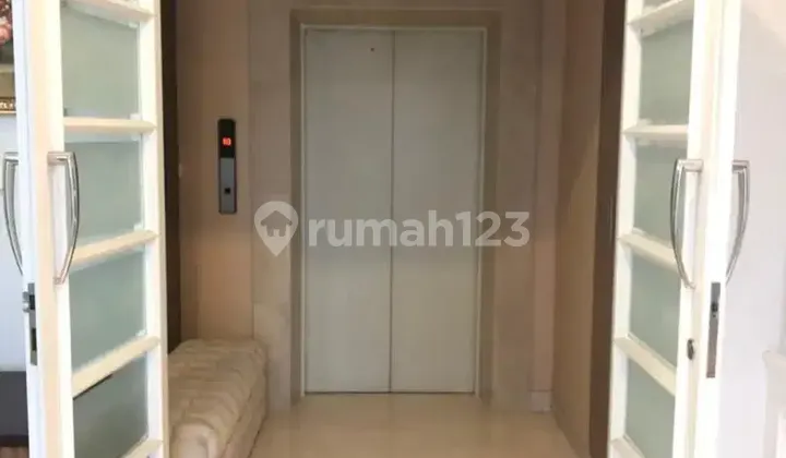 Disewa Apartement 3BR Senayan City Fully Furnish 2