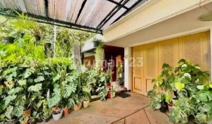 For Sale 2-Story House in Pancoran, South Jakarta