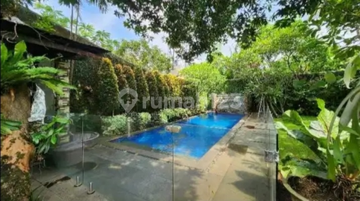 Dijual Rumah Luxury Siap Huni di Pejaten 1