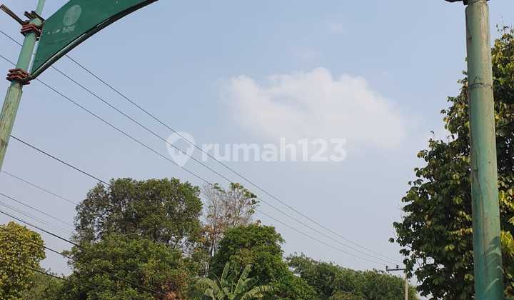 For Sale: Land and Building / Depot in Klapa Nunggal, Cileungsi, Bogor