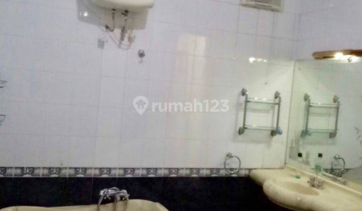 Disewakan rumah bagus dan rapi siap huni di cluster alam sutera hadap utara 2