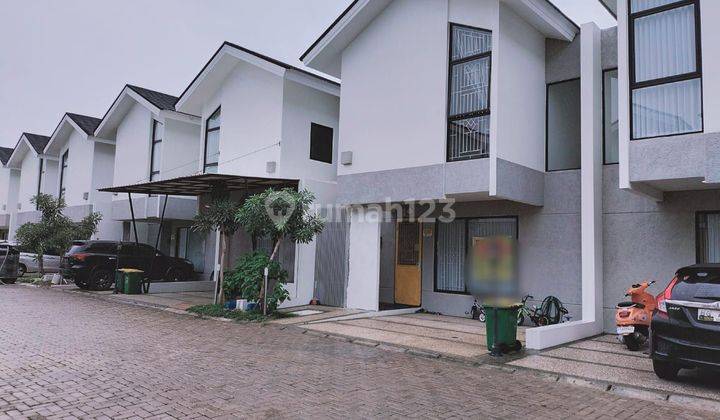 TURUN HARGA..RUMAH 2 LANTAI DI KOMPLEK FLORISTA GARDEN, PALEMBANG 2