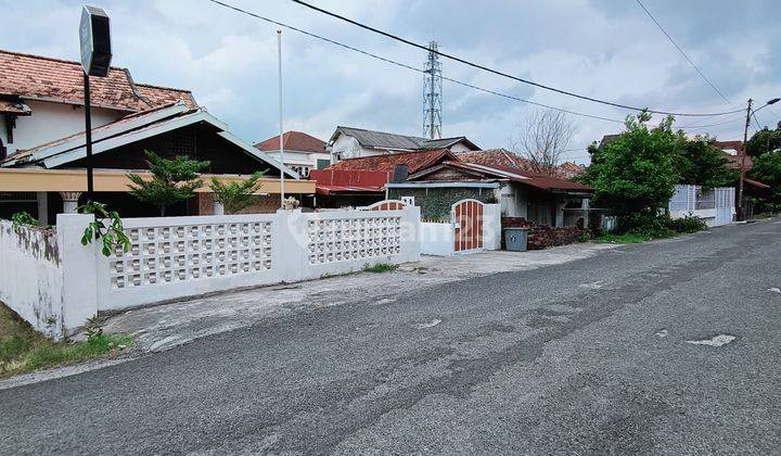 Dijual Rumah Cantik 2 Lantai Dengan Taman Asri Di Kawasan Elit, Kambang Iwak Palembang 1