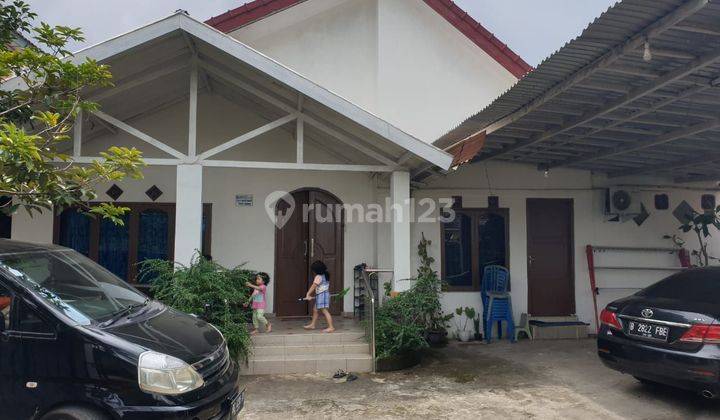 Dijual Rumah Mewah Dibelakang Hotel Amaris 1