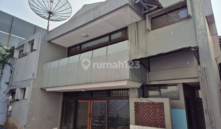 Rumah Nyaman di Daerah Perkotaan Yang Sejuk 2