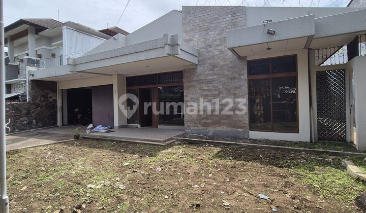 Rumah Nyaman di Daerah Perkotaan Yang Sejuk 1