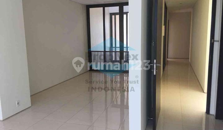 Rumah Graha Famili Platinum Terrace Surabaya Barat 2