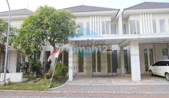 New House Grand Pakuwon West Surabaya 1