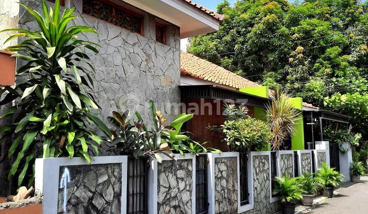 Nice House on Jl Merpati, Pesanggrahan, South Jakarta 2