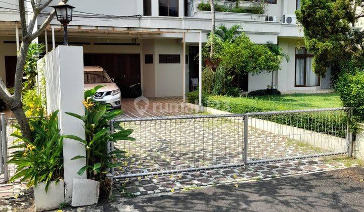 17 Unit Rumah 2 Lantai Dan Food Court di Kawasan Plaza Oleos TB Simatupang Jakarta Selatan 1