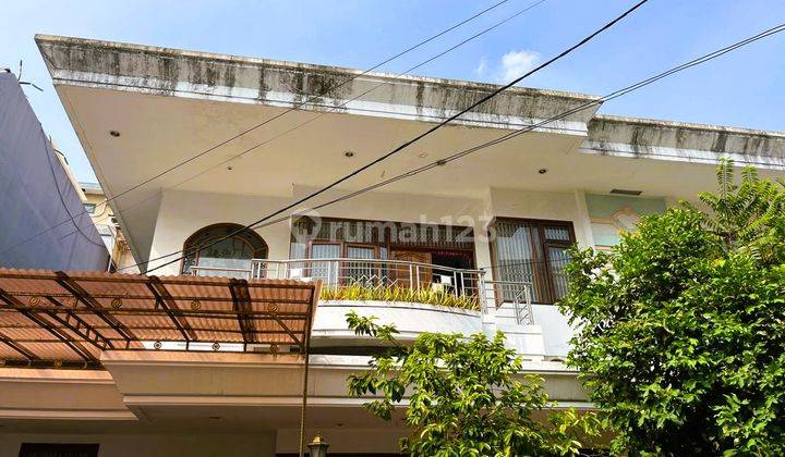 [TURUN HARGA] Dijual Rumah 2 Lantai di Taman Harapan Indah Jakarta Barat 1